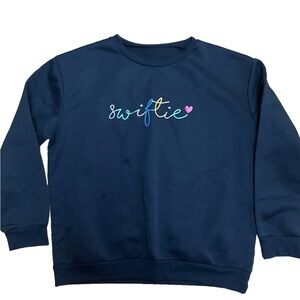Women’s Size XL  "SWIFTIE" Logo Black Sweatshirt